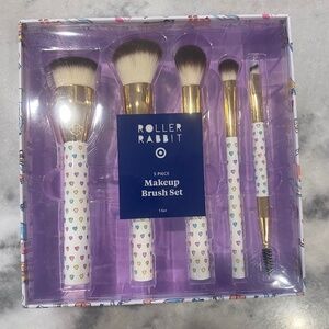 Roller Rabbit x Target 5 Piece Disco Hearts Wave Makeup brush set brand new